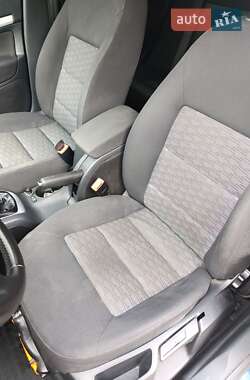 Универсал Skoda Octavia 2010 в 