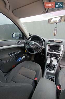 Универсал Skoda Octavia 2010 в 