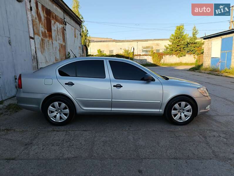Ліфтбек Skoda Octavia 2012 в Коростені