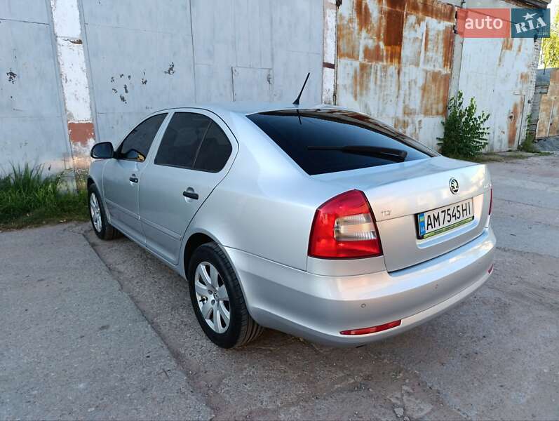 Ліфтбек Skoda Octavia 2012 в Коростені