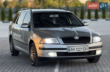 Універсал Skoda Octavia 2006 в Звягелі