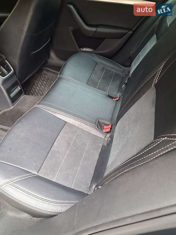 Лифтбек Skoda Octavia 2016 в Запорожье