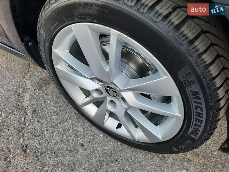 Універсал Skoda Octavia 2018 в Полтаві