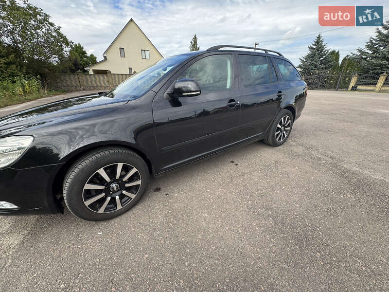 Універсал Skoda Octavia 2012 в Костопілі