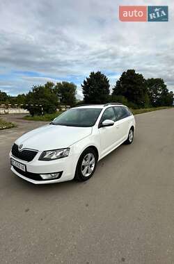 Універсал Skoda Octavia 2014 в Дрогобичі