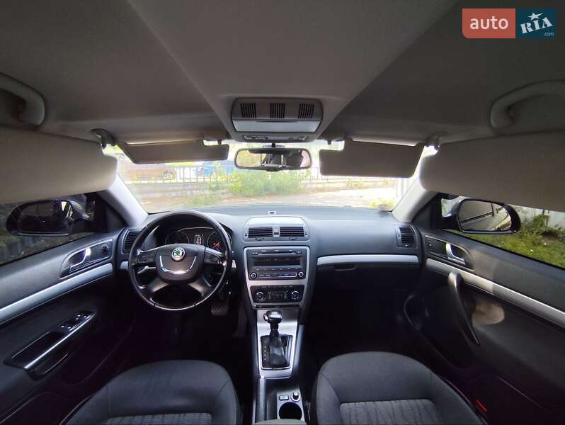 Універсал Skoda Octavia 2009 в Києві