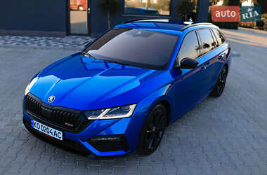 Универсал Skoda Octavia 2021 в Мукачево