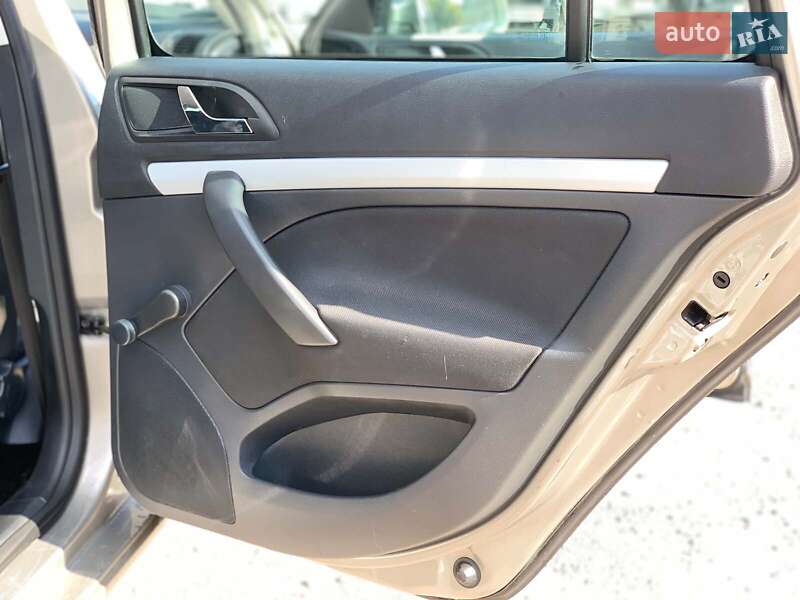 Универсал Skoda Octavia 2009 в Виннице фото 18 Универсал Skoda Octavia 2009 в Виннице