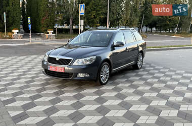 Универсал Skoda Octavia 2010 в 