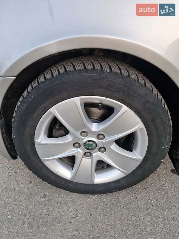 Универсал Skoda Octavia 2010 в Львове