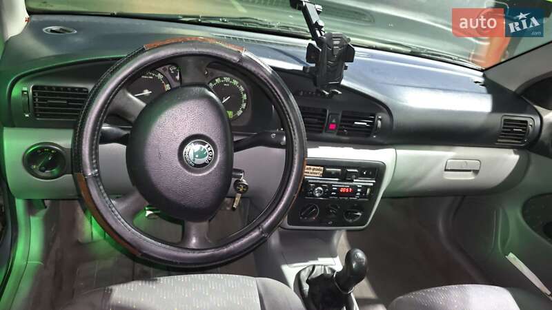 Skoda Octavia 2003