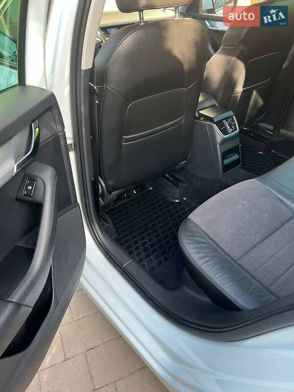 Універсал Skoda Octavia 2015 в Львові