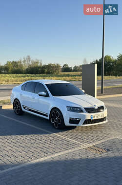 Лифтбек Skoda Octavia 2014 в Днепре