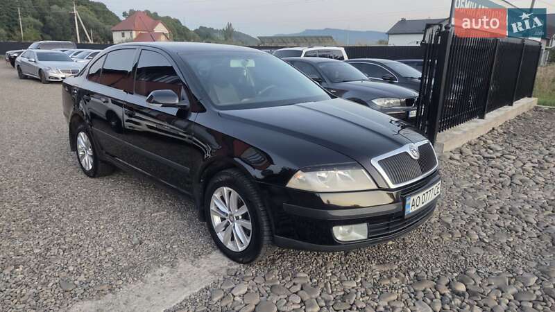 Лифтбек Skoda Octavia 2005 в Тячеве