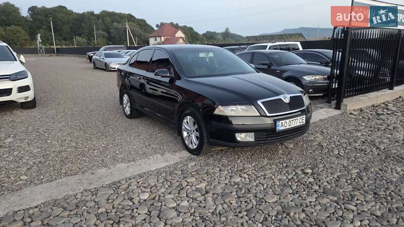 Лифтбек Skoda Octavia 2005 в Тячеве