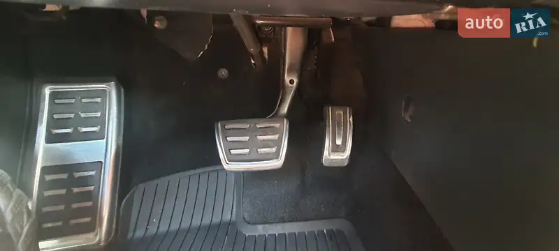 Skoda Octavia 2017 VIN TMBJG7NE4J0238061 фото оголошення 45 з 108
