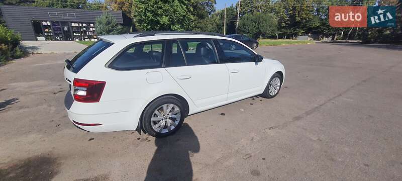 Універсал Skoda Octavia 2017 в Львові
