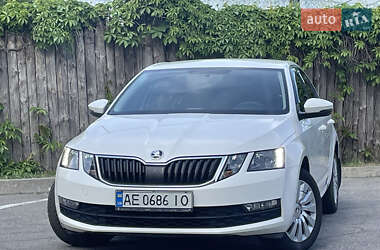 Ліфтбек Skoda Octavia 2018 в Дніпрі