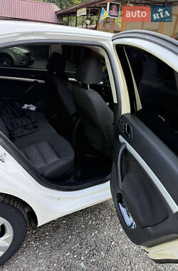 Лифтбек Skoda Octavia 2011 в 