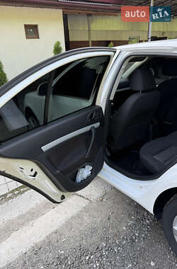 Лифтбек Skoda Octavia 2011 в 