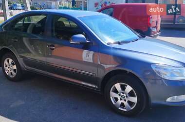 Лифтбек Skoda Octavia 2012 в 