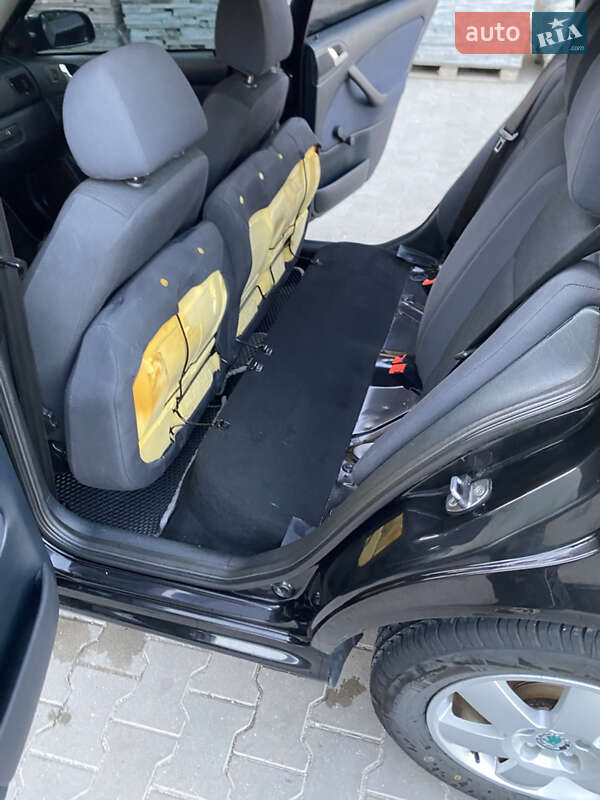 Универсал Skoda Octavia 2009 в Подволочиске