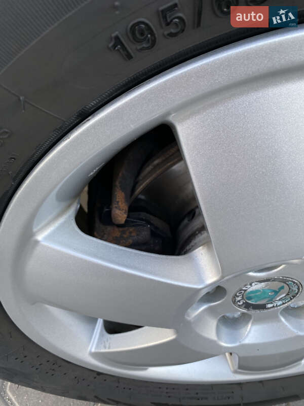 Универсал Skoda Octavia 2009 в Подволочиске