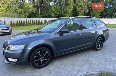Универсал Skoda Octavia 2015 в Луцке