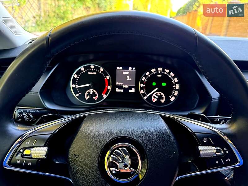 Лифтбек Skoda Octavia 2020 в Хмельницком