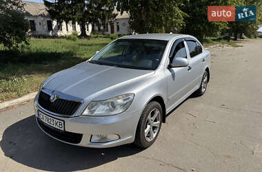 Ліфтбек Skoda Octavia 2010 в Умані