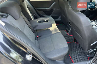 Лифтбек Skoda Octavia 2013 в 