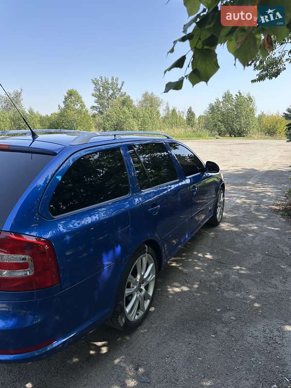Універсал Skoda Octavia 2009 в Павлограді
