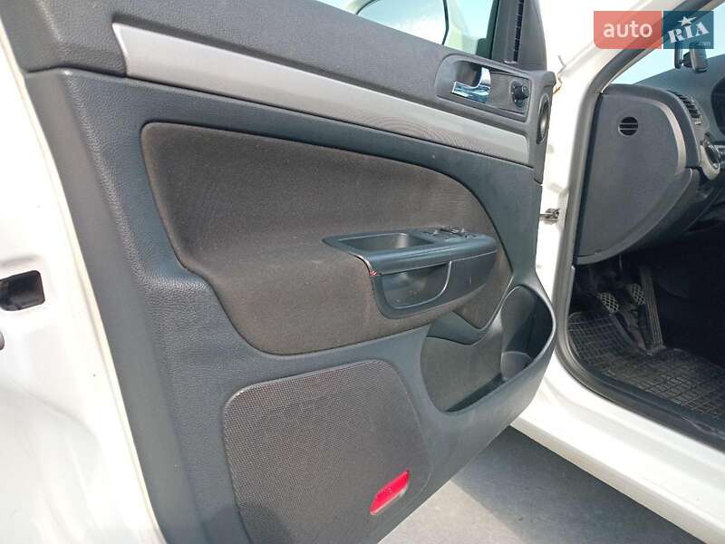 Лифтбек Skoda Octavia 2012 в Львове