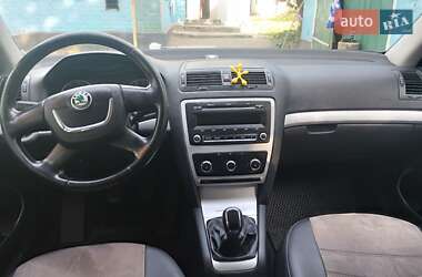 Универсал Skoda Octavia 2010 в 