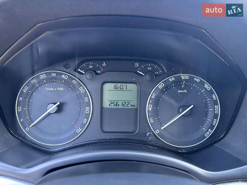 Універсал Skoda Octavia 2005 в Києві фото 18 Універсал Skoda Octavia 2005 в Києві