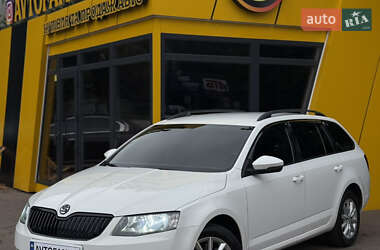 Универсал Skoda Octavia 2015 в Киеве