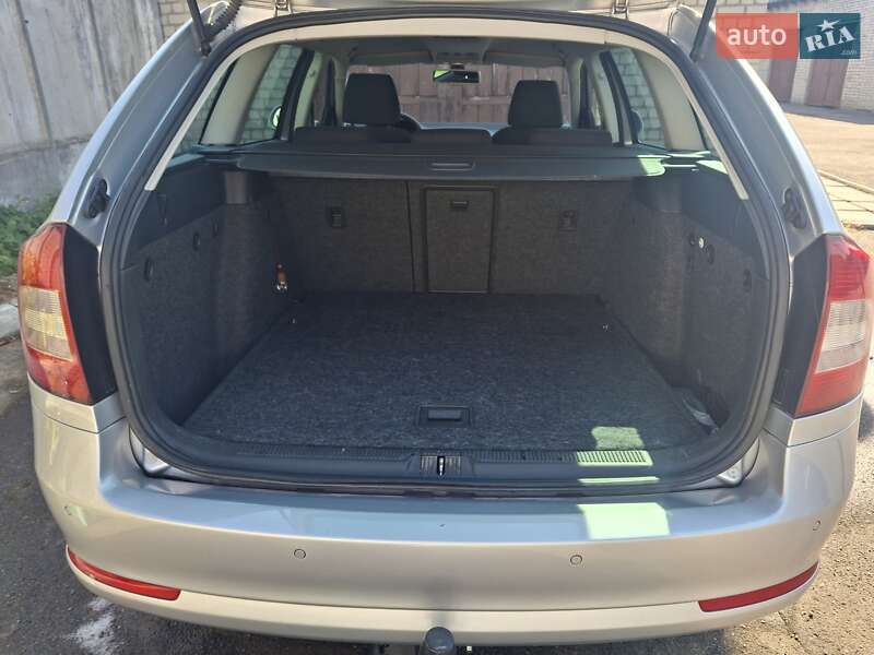 Універсал Skoda Octavia 2011 в Луцьку