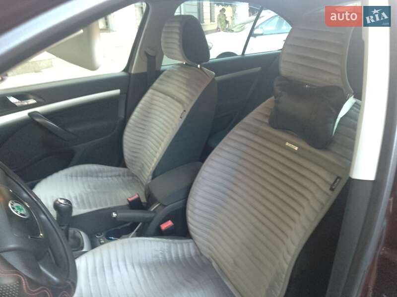 Ліфтбек Skoda Octavia 2011 в Одесі