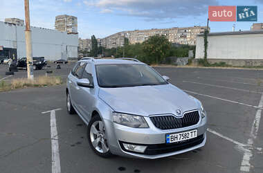 Универсал Skoda Octavia 2014 в Одессе
