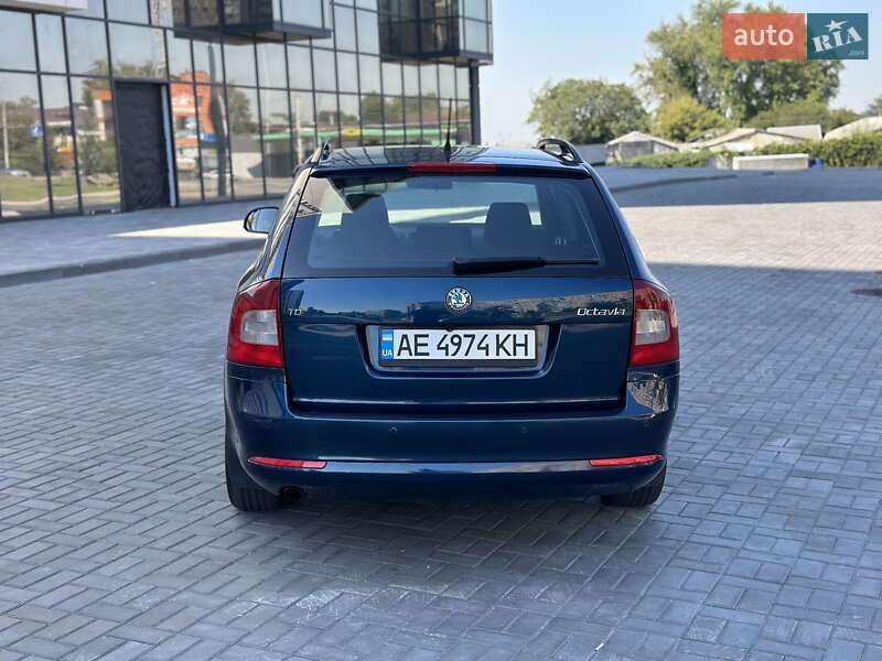 Универсал Skoda Octavia 2012 в Каменском