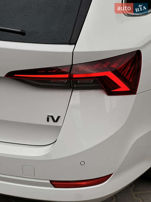 Универсал Skoda Octavia 2021 в Умани