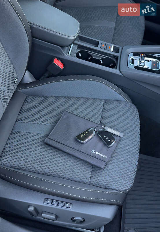 Универсал Skoda Octavia 2021 в Умани