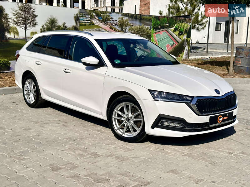 Универсал Skoda Octavia 2021 в Умани