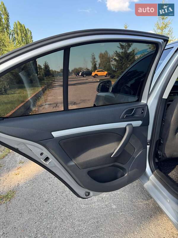 Лифтбек Skoda Octavia 2011 в Кременчуге