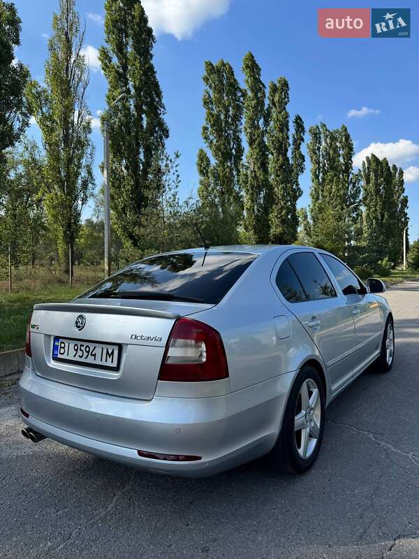 Лифтбек Skoda Octavia 2011 в Кременчуге