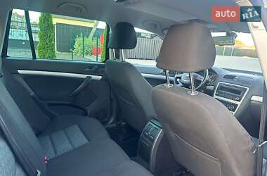 Универсал Skoda Octavia 2010 в 