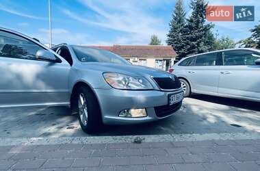 Універсал Skoda Octavia 2012 в 