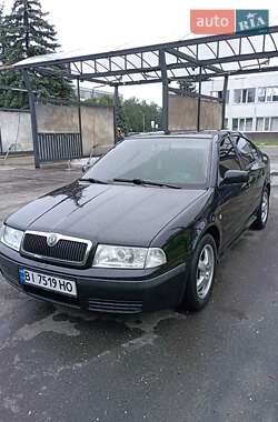 Лифтбек Skoda Octavia 2004 в Лубнах