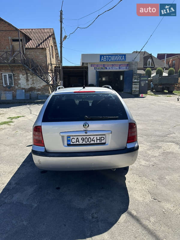 Универсал Skoda Octavia 2004 в Лысянке