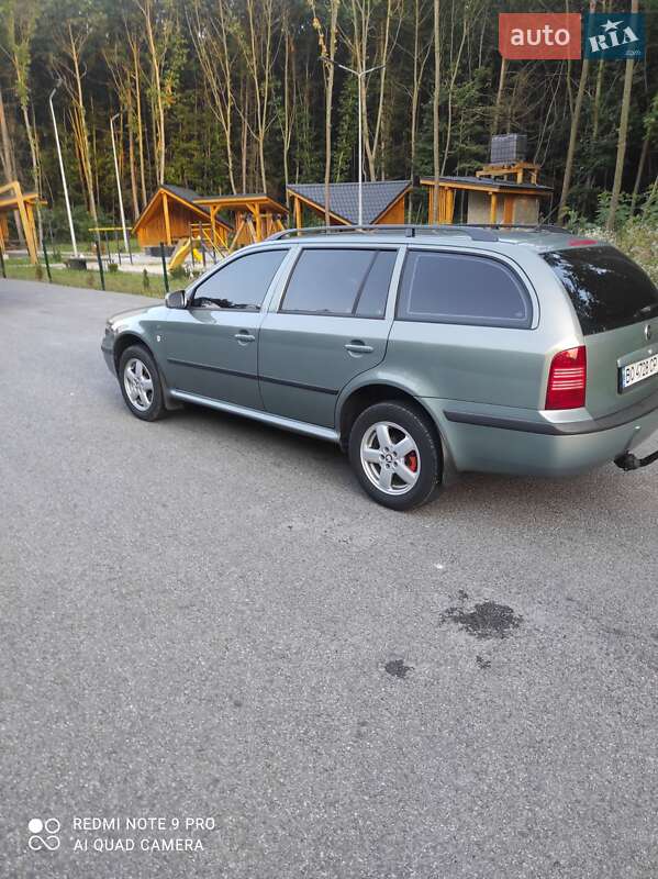 Універсал Skoda Octavia 2002 в Монастириській